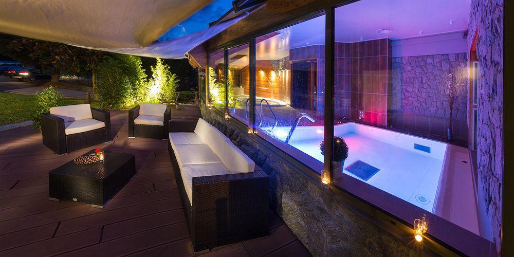 Hotel & Spa Les Bartavelles Crots Exterior foto
