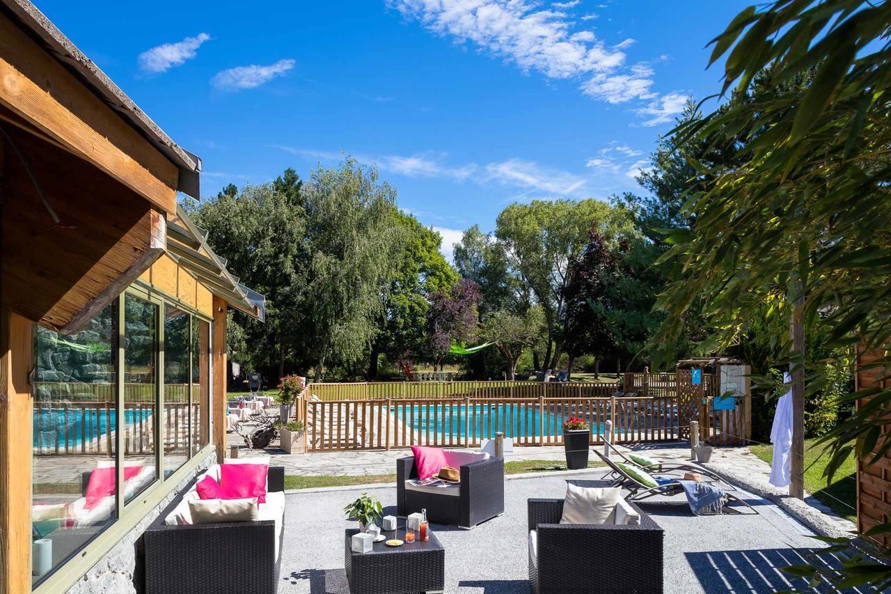 Hotel & Spa Les Bartavelles Crots Exterior foto