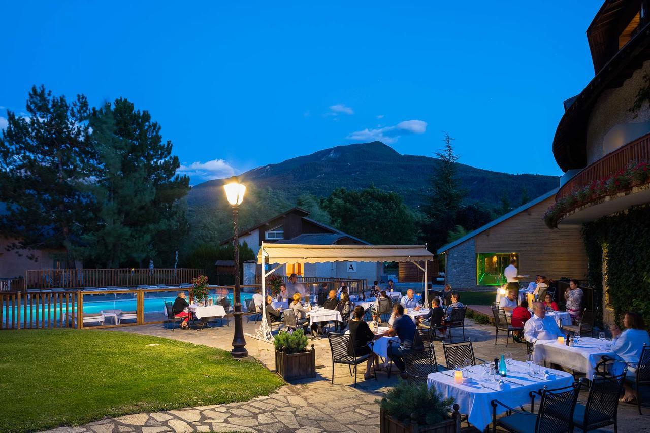 Hotel & Spa Les Bartavelles Crots Exterior foto